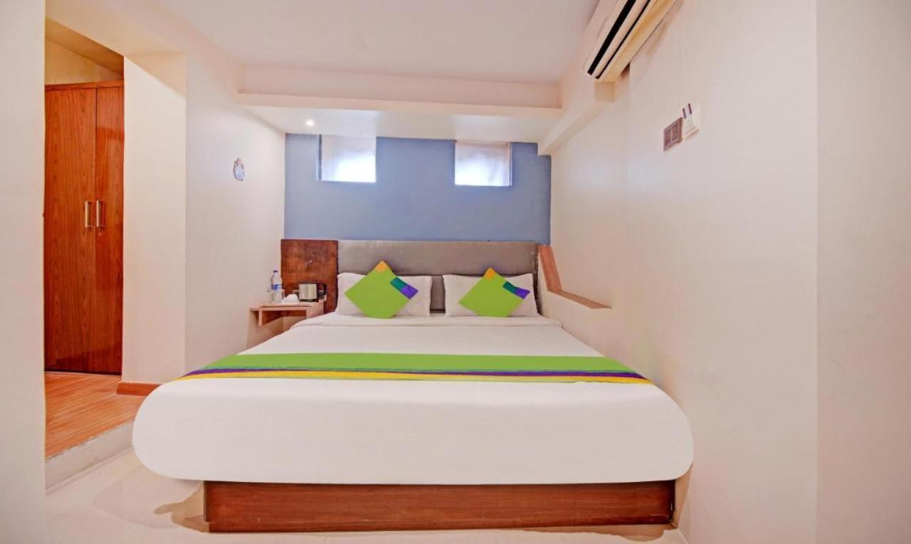 Hotel Pacific By Bestays มุมไบ ภายนอก รูปภาพ