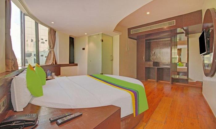 Hotel Pacific By Bestays มุมไบ ภายนอก รูปภาพ